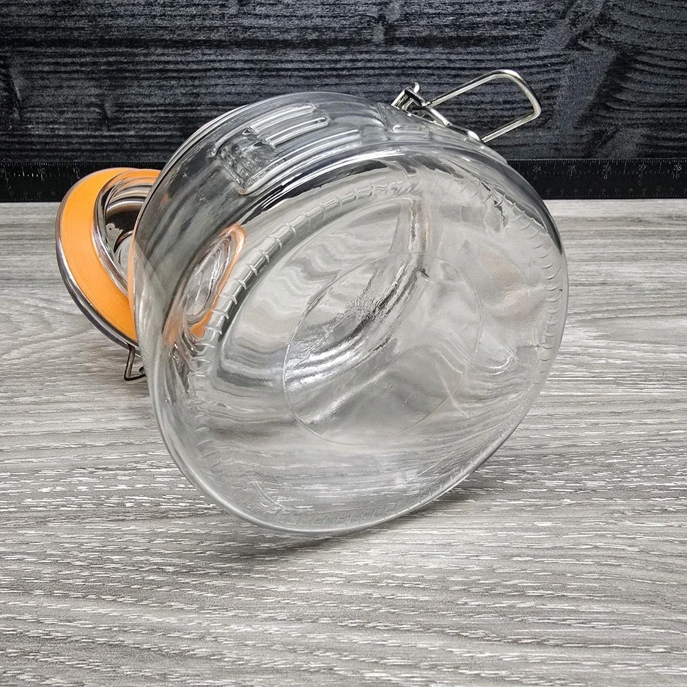 Clear Canister With Latch Lock Lid - 
